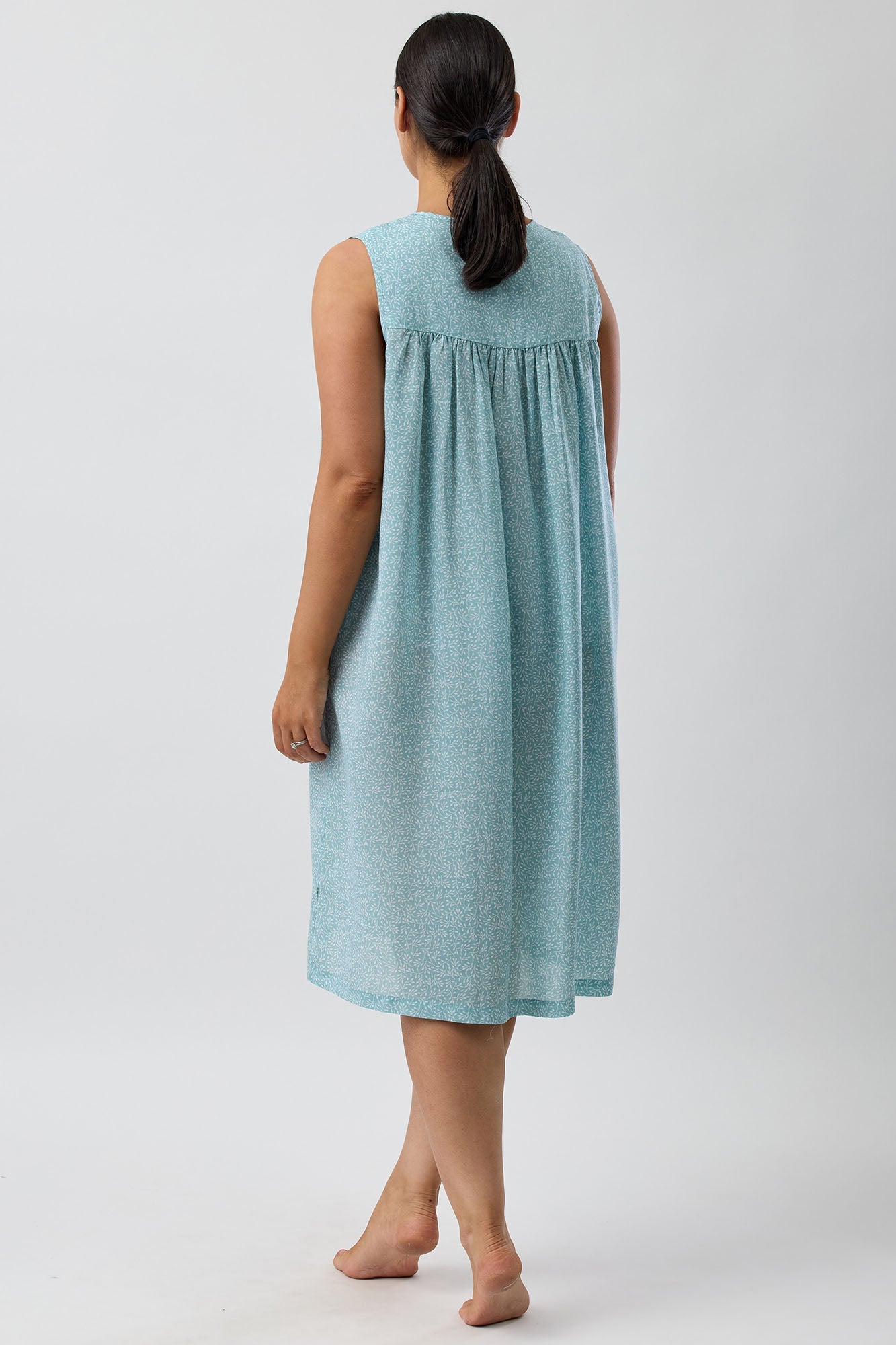 FOLIAGE SLEEVELESS NIGHTIE JADE - SK809F5