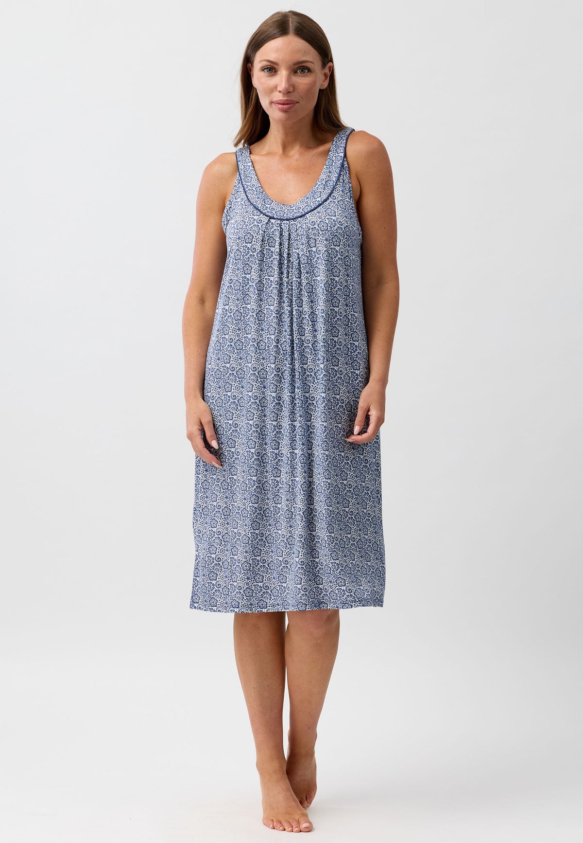 LACE S'LESS NIGHTIE NAVY - Y462L6