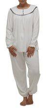 Load image into Gallery viewer, SPOT SMOCKING PJ SET IVORY - SK106S

