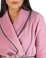 Load image into Gallery viewer, SATIN TRIM ROBE BLUSH - Y806
